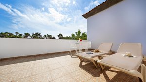 Hotel BRONCEMAR BEACH SUITES wakacje