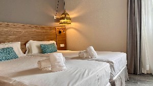 Hotel CLUB CALETA DORADA wakacje