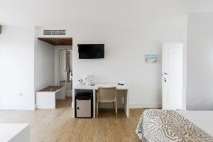 Hotel ARENA SUITE wakacje