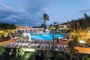 Hotel ARENA SUITE wakacje