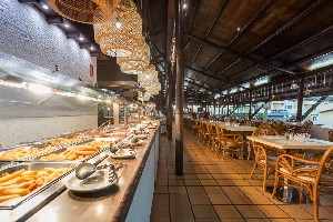 Hotel ARENA SUITE wakacje