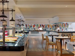 Parrots Resturant