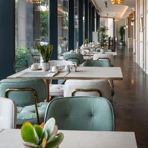 Hotel LIVVO LUMM wakacje