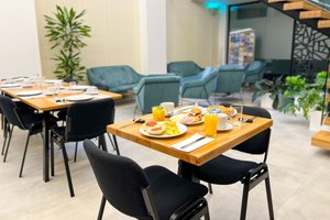 Buffet Breakfast