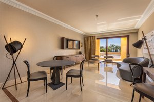 Unique Master Suite View (UMSUIV)