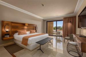 Unique Master Suite View (UMSUIV)