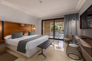 Unique Premium Private Pool (UPP)