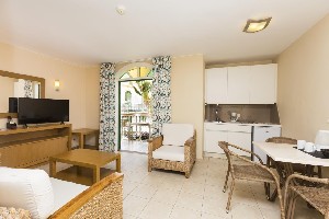 Hotel APARTAMENTOS LIVVO PUERTO DE MOGAN wakacje