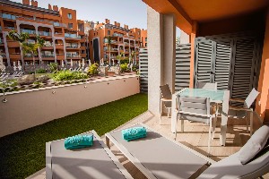 Premium 2 Bedroom Holiday Home Type A Terrace