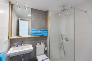 Hotel APARTAMENTOS WALHALLA wakacje