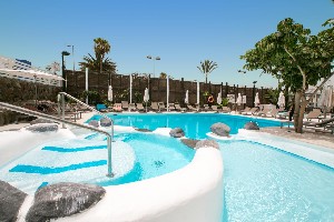 Hotel LIVVO ANAMAR SUITES wakacje