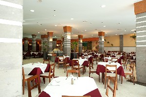 Hotel LIVVO LAGO TAURITO wakacje