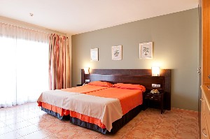 Hotel LIVVO LAGO TAURITO wakacje