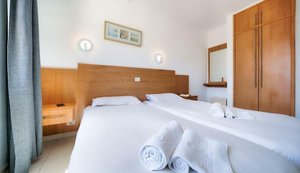 Hotel APARTAMENTOS ROSLARA wakacje
