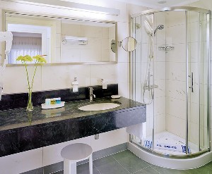 bathroom Apartment