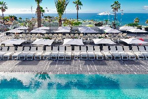 Hotel LARA APARTMENTS wakacje