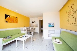 Standard one bed apart.