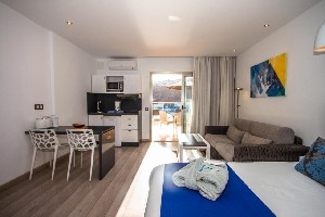 Hotel SERVATUR CASABLANCA SUITES & SPA wakacje