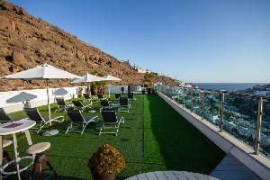 Hotel SERVATUR CASABLANCA SUITES & SPA wakacje