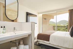 Inspire Junior Suite