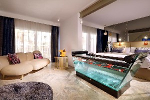 Hotel THE UNEXPECTED IBIZA HOTEL - USHUAIA CLUB ENTRANCE INCLUDED wakacje