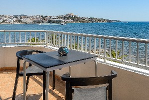 Apartment 1 Bedroom Sea View