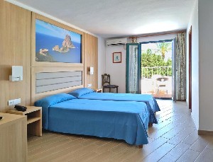 Hotel SES SAVINES wakacje