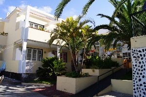 Hotel APARTAMENTOS LAURISILVA BY CHECKIN wakacje