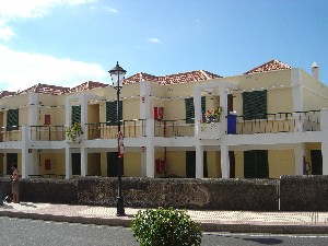 Hotel APARTAMENTOS LAURISILVA BY CHECKIN wakacje