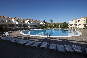 Hotel APARTAMENTOS LAURISILVA BY CHECKIN wakacje