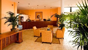 Hotel APARTAMENTOS LA CALETA wakacje