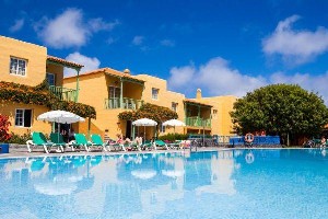 Hotel APARTAMENTOS LA CALETA wakacje