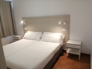 1 & 2 bedroom