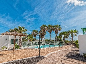 Hotel APARTAMENTOS LAS GAVIOTAS THE HOME COLLECTION wakacje