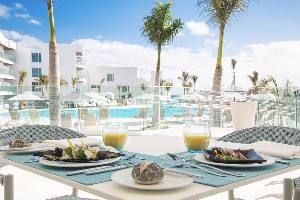 Hotel LAVA BEACH wakacje