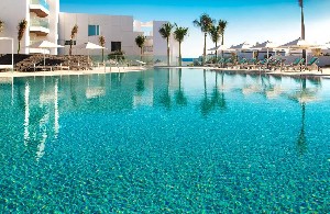 Hotel LAVA BEACH wakacje