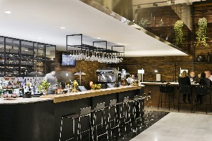 Lobby Bar