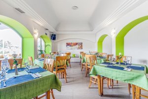 Hotel ONA GARDEN LAGO wakacje
