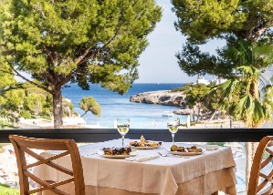 Hotel INTUROTEL CALA AZUL wakacje