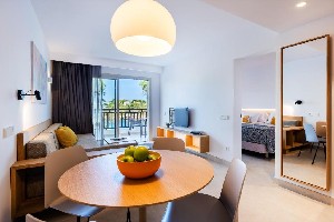 Hotel INTUROTEL CALA AZUL wakacje