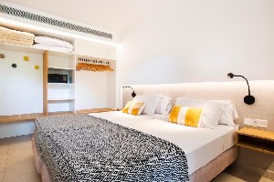 Hotel INTUROTEL CALA AZUL wakacje