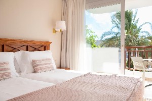 Hotel INTUROTEL CALA AZUL wakacje