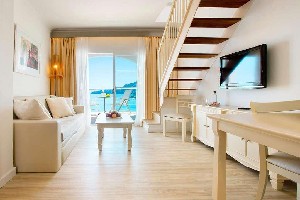 Hotel VIVA CALA MESQUIDA RESORT & SPA wakacje