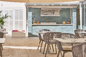 Hotel GLOBALES CALA BONA SUITES wakacje