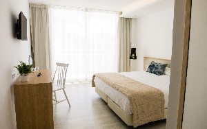 Hotel GLOBALES CALA BONA SUITES wakacje