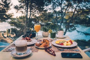 Hotel IBEROSTAR WAVES PINOS PARK wakacje