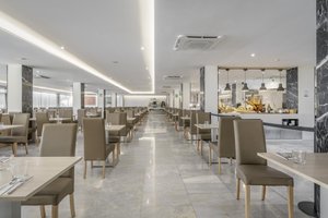 Hotel ALUA LEO wakacje