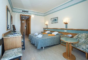 Hotel EXAGON PARK wakacje