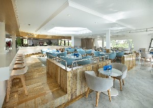 Hotel EXAGON PARK wakacje