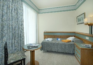 Hotel EXAGON PARK wakacje